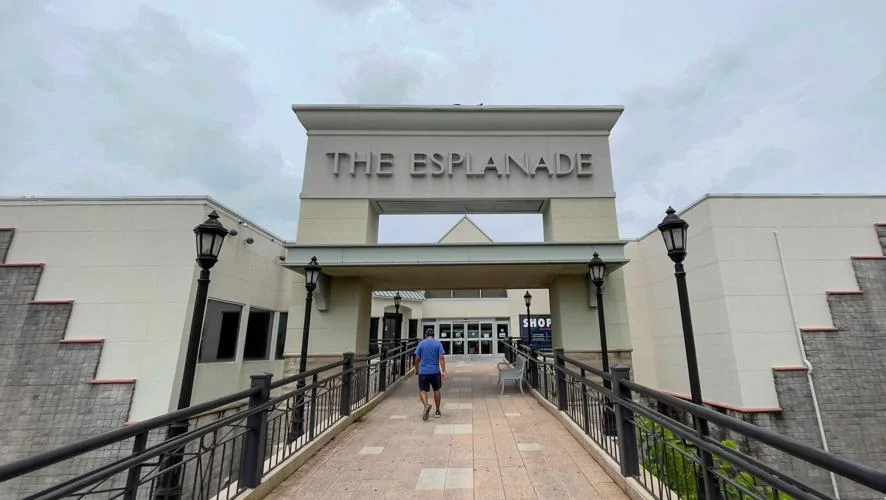 A buyer for The Esplanade mall in Kenner? A deal for the troubled mall could close in November.
